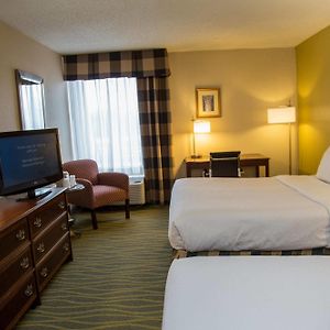 Deluxe Queen Room Two Queen Beds